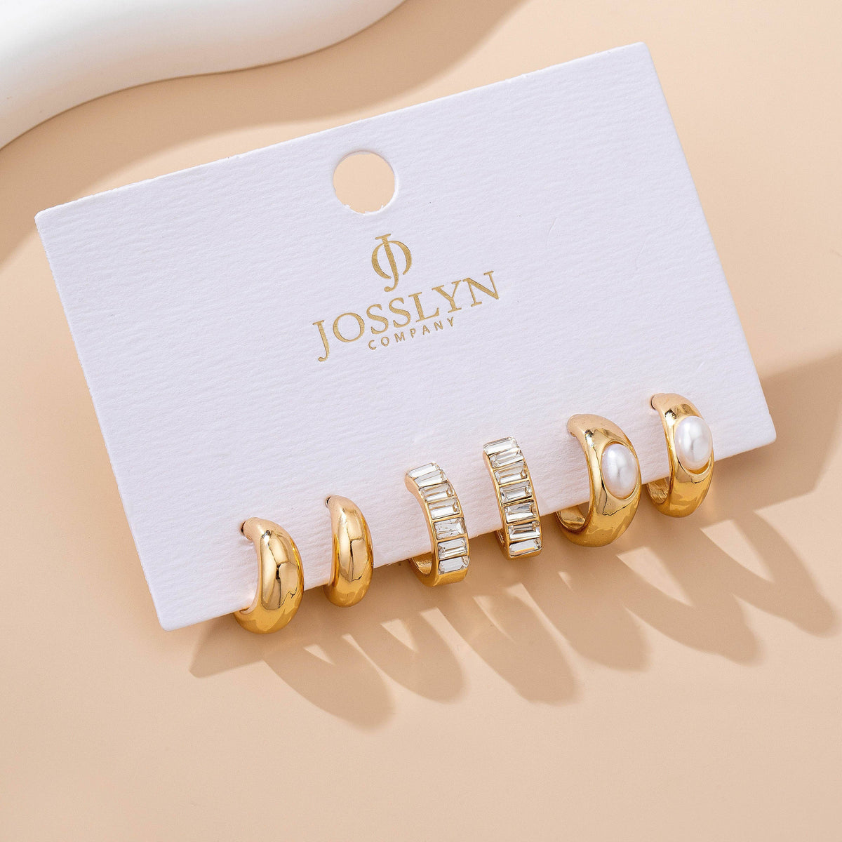 huggie hoop earring set