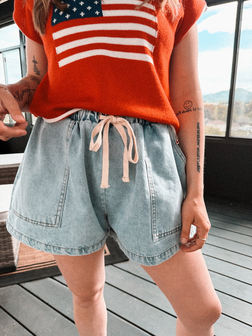 big sky elastic drawstring short