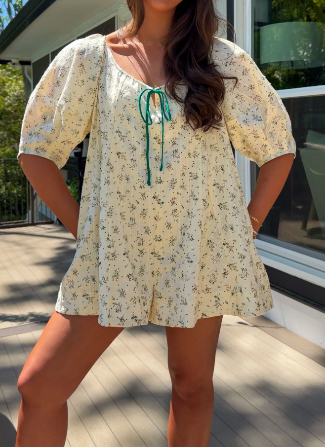 sweetheart puff sleeve romper